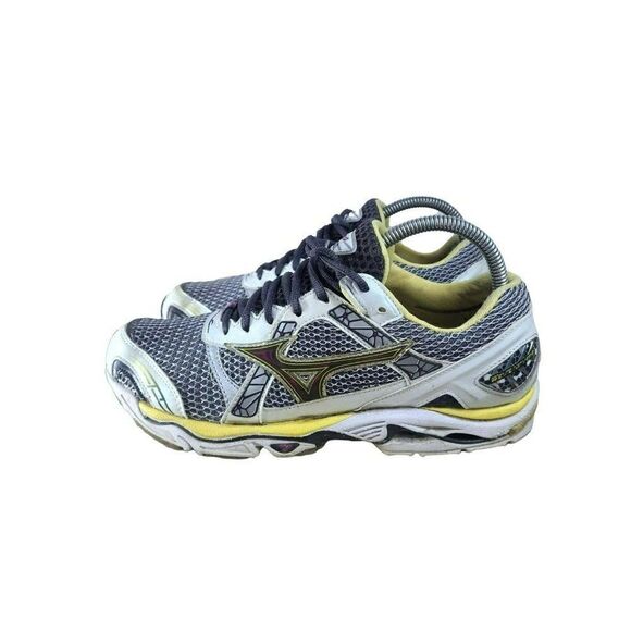 Women's Size 9 MIZUNO Wave Nirvana Running Shoes - Picture 1 of 7